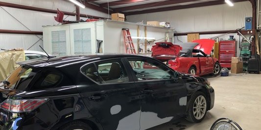 M&D Collision Shop